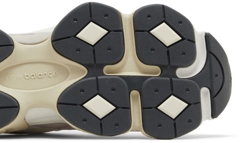 New Balance 9060 'Moonrock Linen'