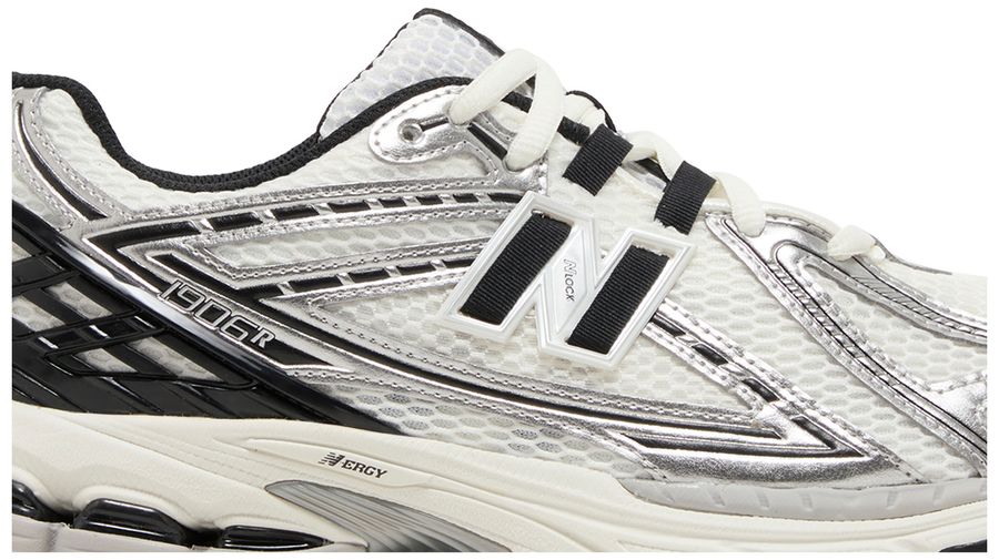 New Balance 1906R 'Silver Metallic Black'