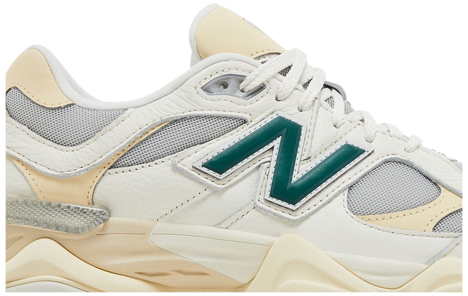 New Balance 9060 'Sea Salt Marsh Green'