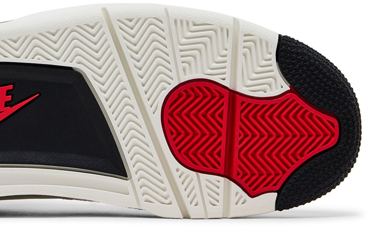 Air Jordan 4 Retro 'Flight Club'