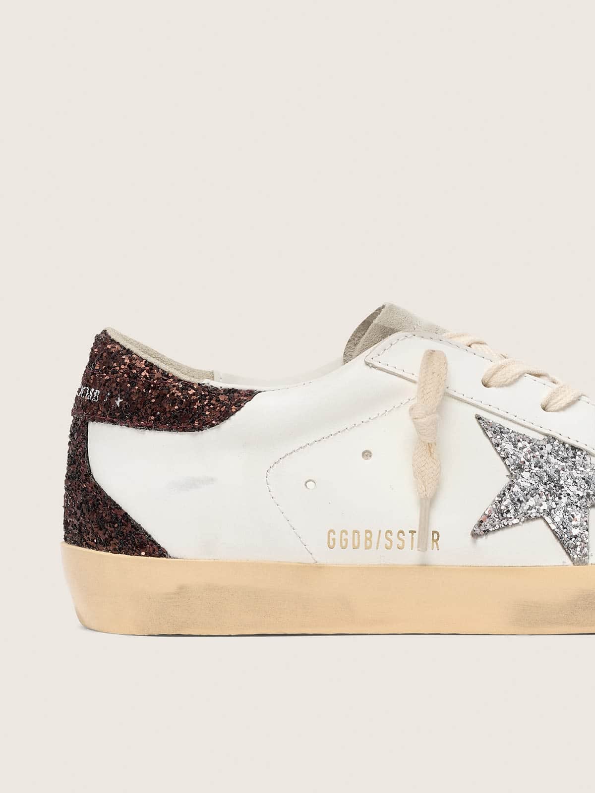 Golden Goose Super-Star Donna con stella argento e talloncino in glitter marroni