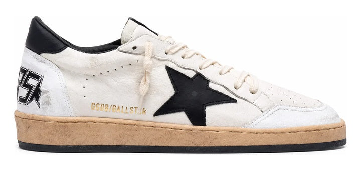 Golden-Goose-Ball-Star-Bianco-Nero-01_872f8d0d-c35b-4e6d-8ceb-a5a3e01548a1.jpg