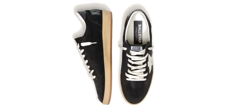 Golden Goose Ball Star Uomo in suede nero con stella in pelle bianca