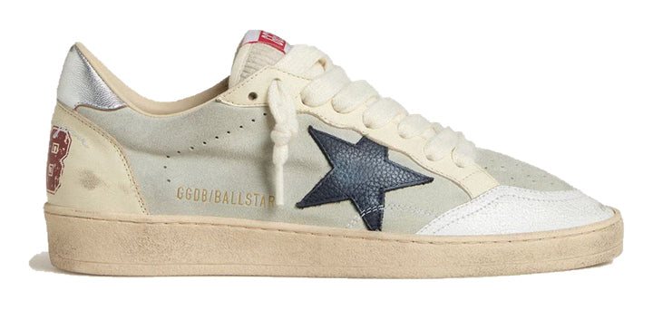 Golden Goose Ball Star Uomo in suede grigio con stella in nabuk blu e talloncino in pelle laminata
